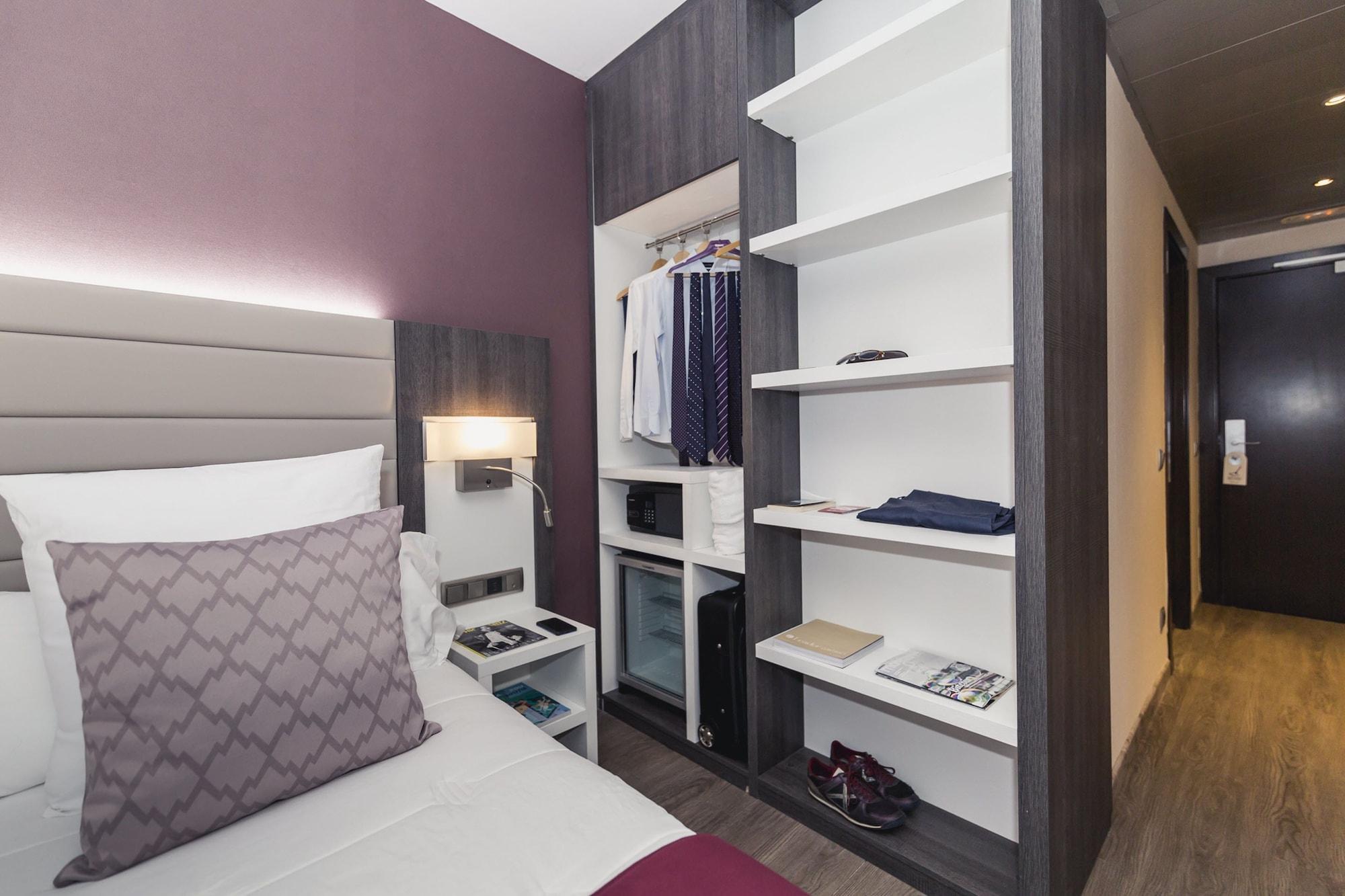 Hotel Ronda Lesseps 4*